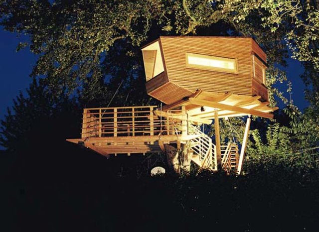 7_tree-house-pictures-design-lighting
