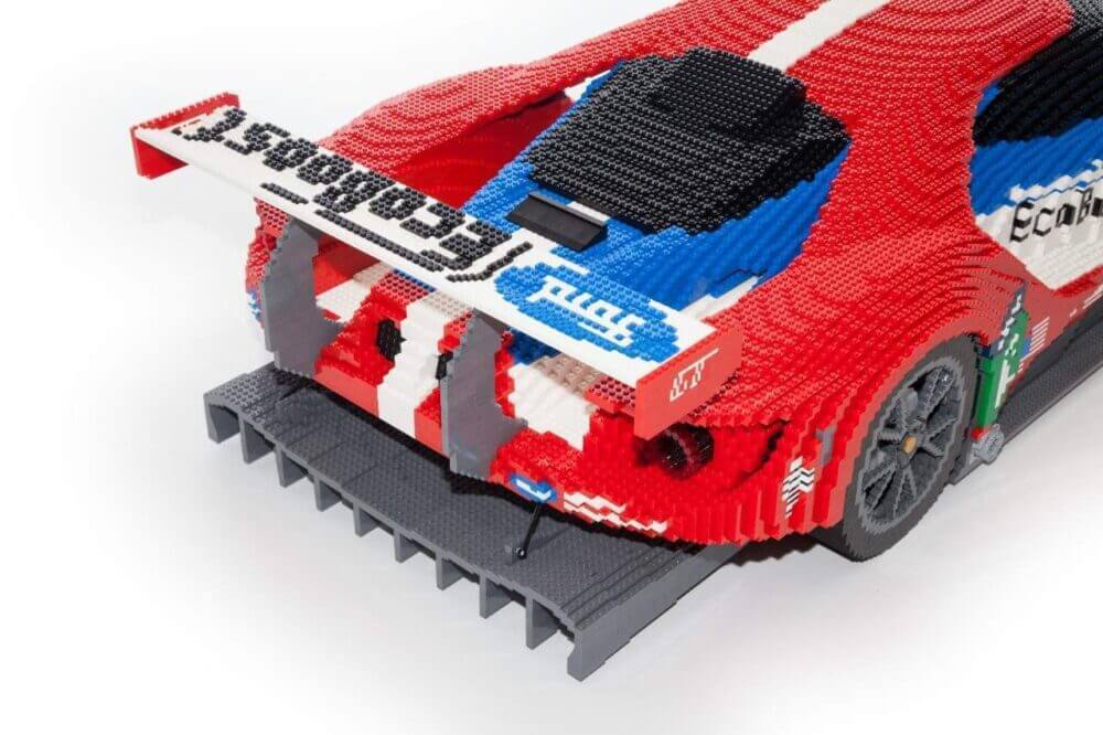 Ford_LegoFordGT_07
