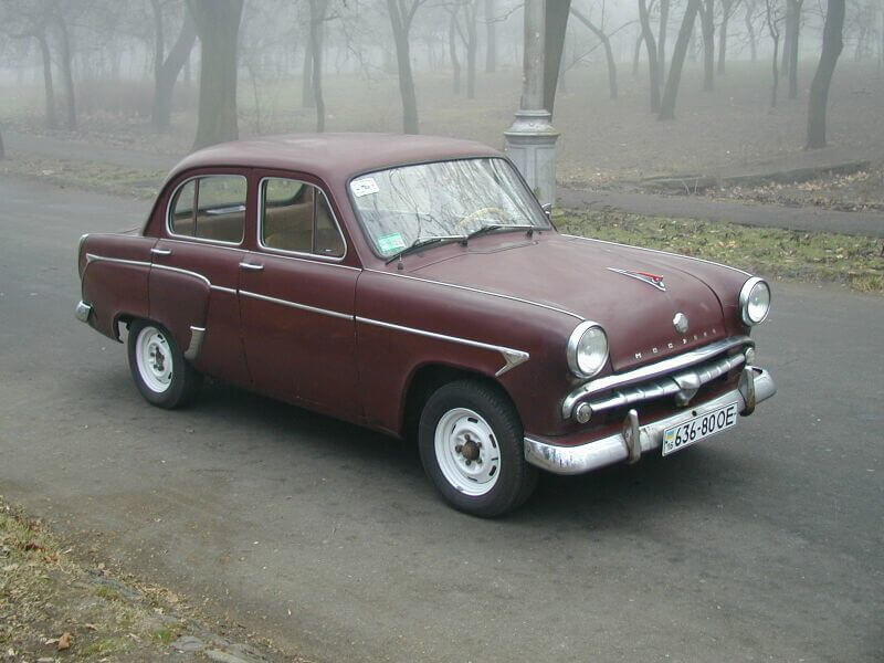 10 carros Soviéticos customizados por Andrey Tkachenko