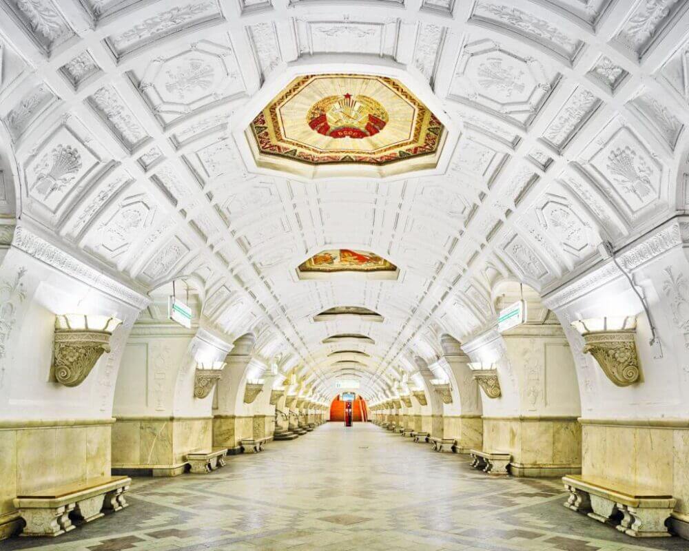 As belíssimas estações de metrô da Rússia