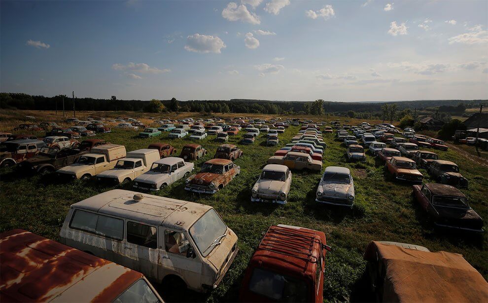 Rust in Peace: um cemitério a céu aberto para carros da Era Soviética