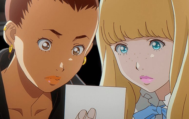 Cena do anime Carole & Tuesday com legendas em português e inglês